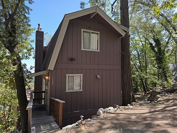 2nd image of 1226 Bridal Path