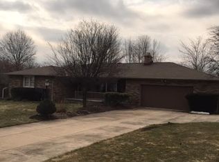 7056 Ashlawn Dr, Brecksville, OH 44141
