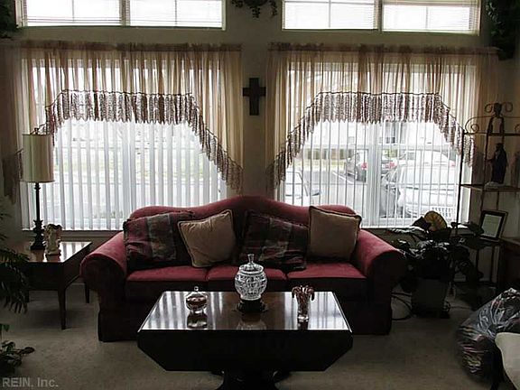 5th image of 5165 Heathglen Cir