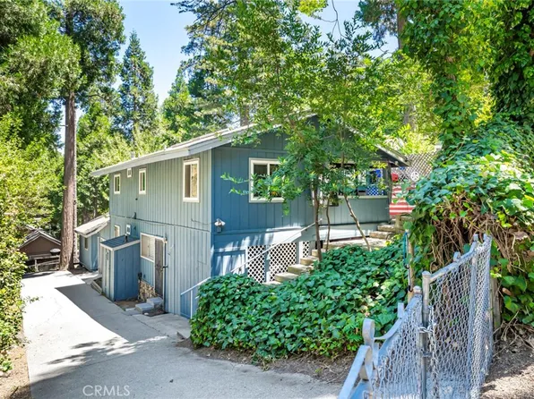 771 Woodland Rd, Crestline, CA 92325
