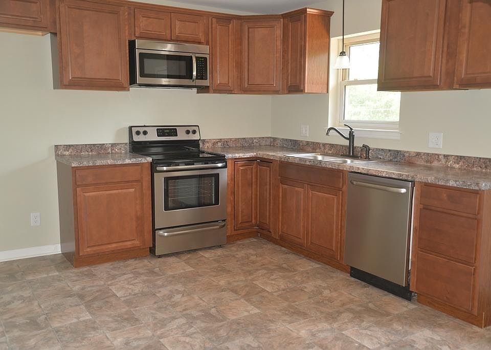 2nd image of 5309 Endicott St