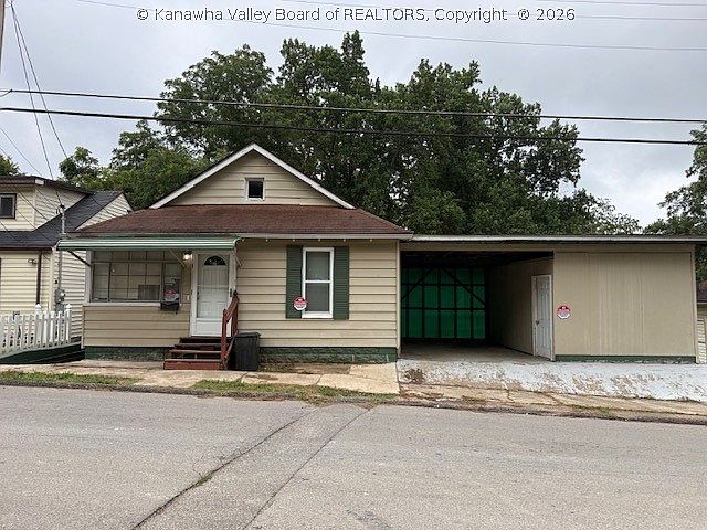1st image of 226 Davis St