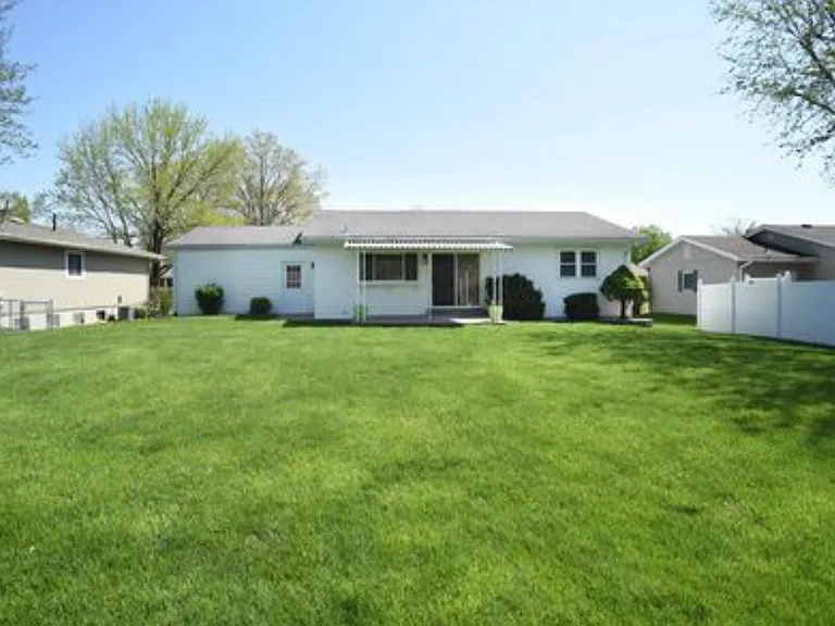 297 Village Creek Dr — Photo 10