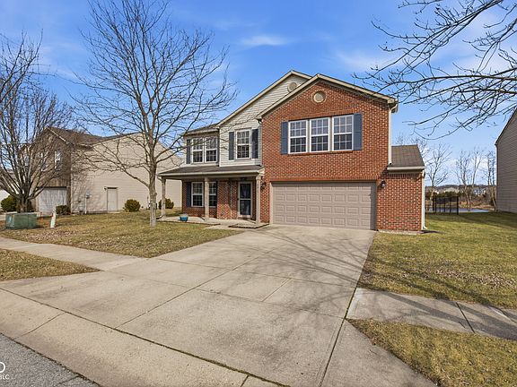 2nd image of 5817 Grassy Bank Dr