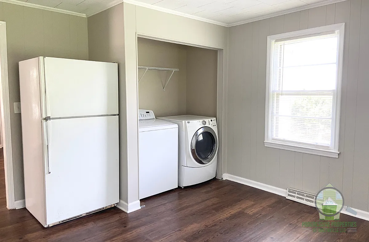 12 Woodward Street - 1 — Photo 4
