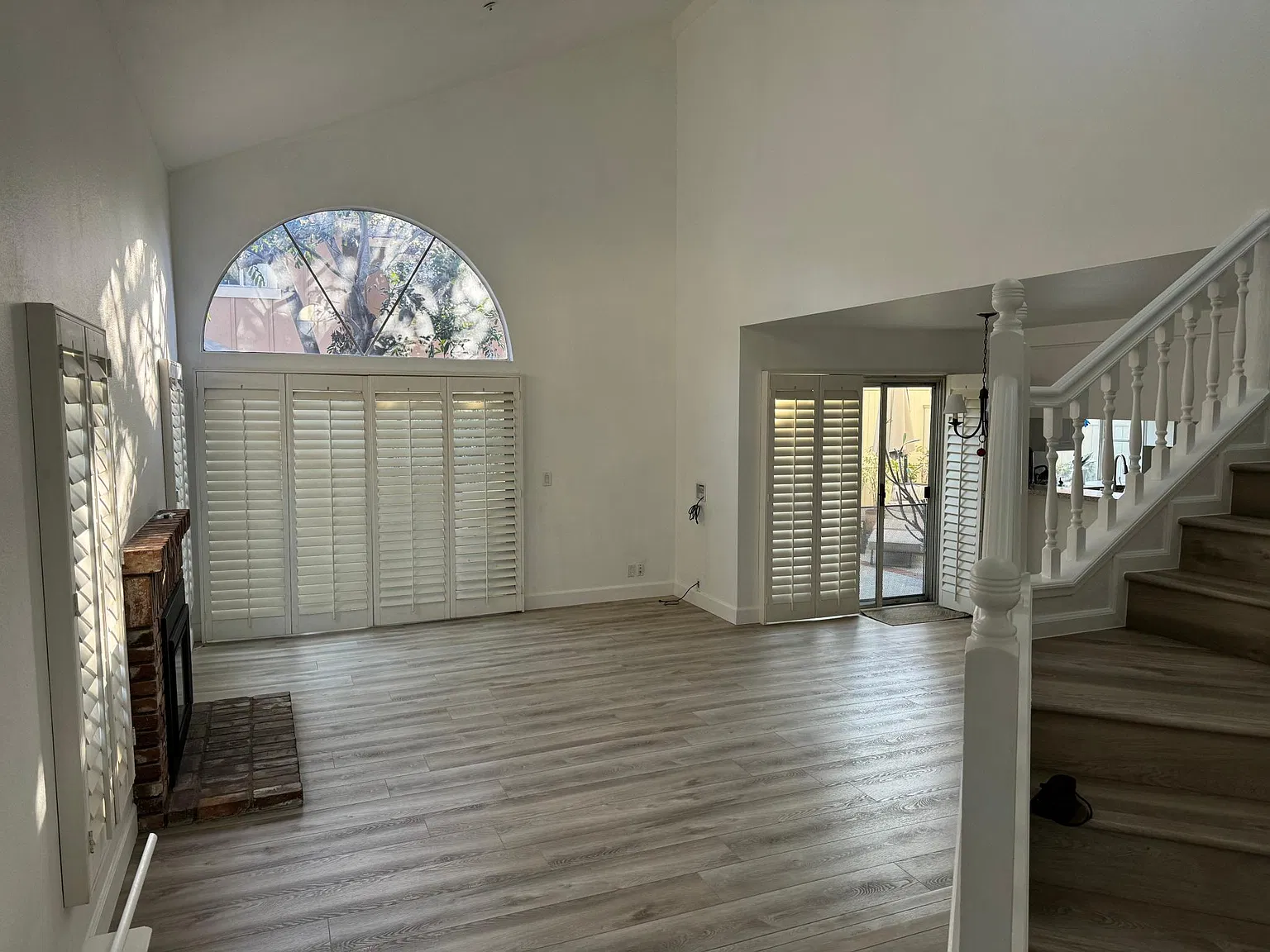 155 Quiet Bay Ln — Photo 4