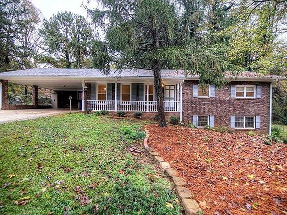 2nd image of 2603 Lucky Valley Dr