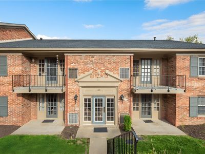 1010 Chatham Park Dr APT J, Pittsburgh, PA, 15216