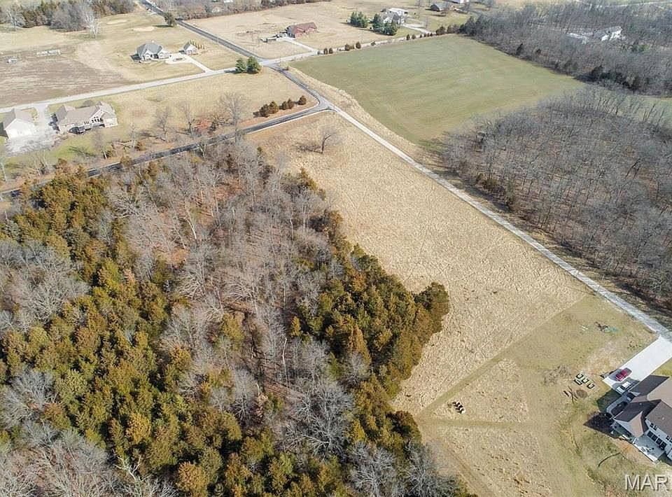 1st image of 100 Oak View Farms Dr