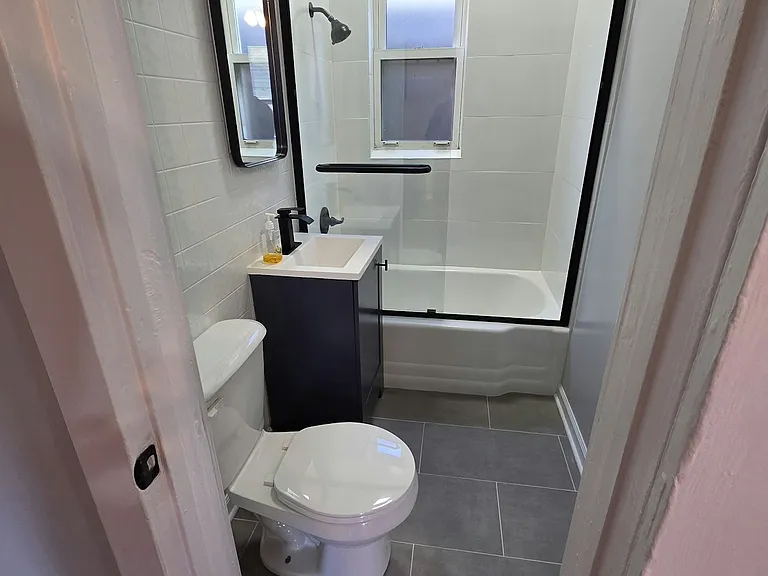 Fully Updated Bathroom