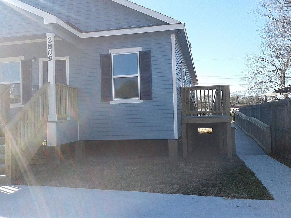 2nd image of 2809 15th St