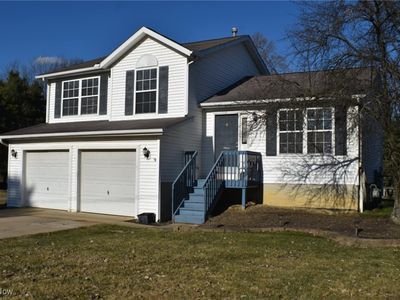 1088 Wadsworth Rd, Medina, OH, 44256