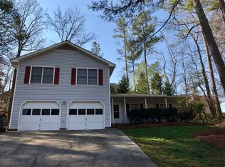 1713 Ellenwood Dr NE, Roswell, GA 30075