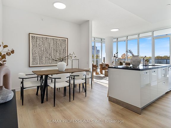 4th image of 88 Park Lawn Rd #505