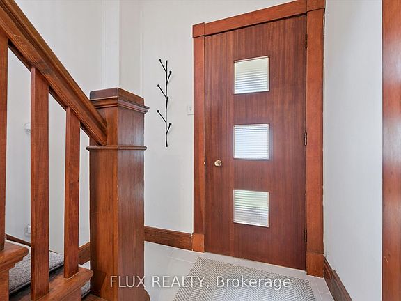3rd image of 153 Hewat St