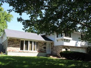 1 Orchard Cir, Washington, IA 52353