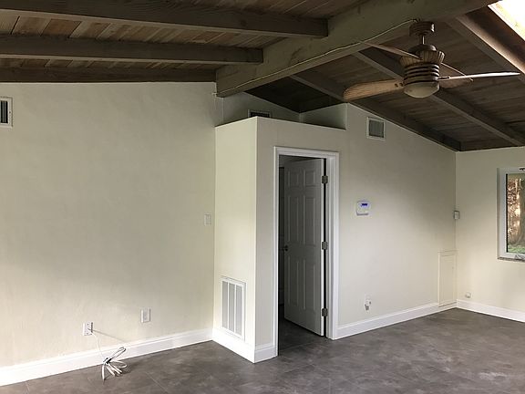 4th image of 5227 Malaga Ave