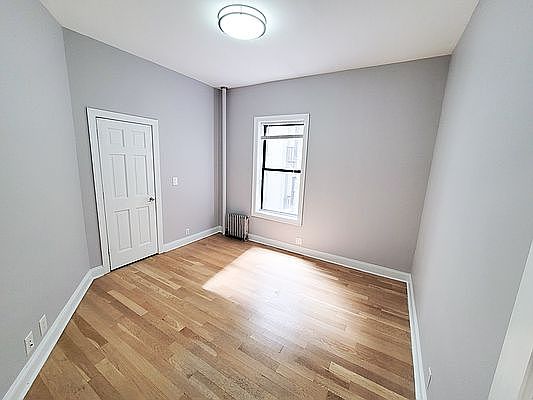 5th image of 509 W 144th St #43
