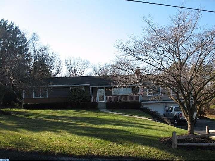 1st image of 4630 Chestnut Hill Rd