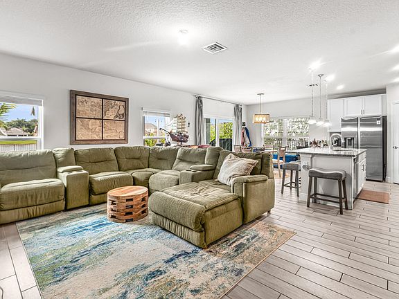 4th image of 11006 SW Pacini Way
