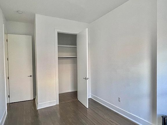 5th image of 3440 Broadway APT 6C
