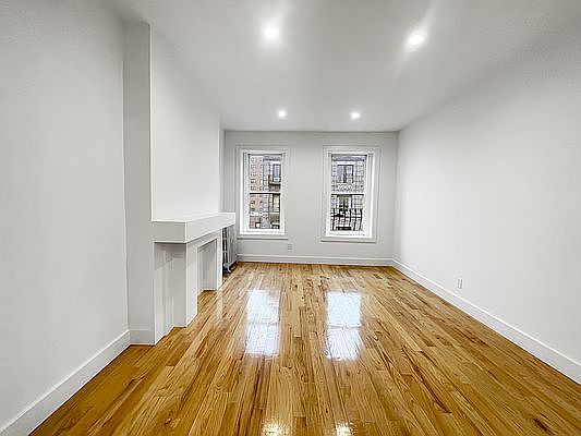 2nd image of 268 W 12th St APT 5W