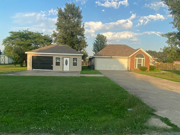 201 Sawyer Ln, Trumann, AR 72472