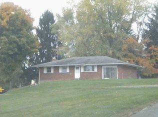 39 Roberts Dr, Newark, OH 43056