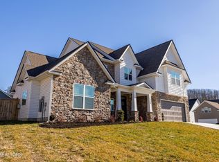 2200 Shylah Mia Ln, Knoxville, TN 37932