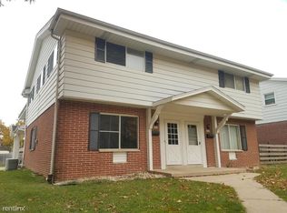 8628 W Howard Ave, Greenfield, WI 53228