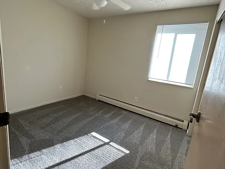 6400 Cheviot Rd — Photo 10