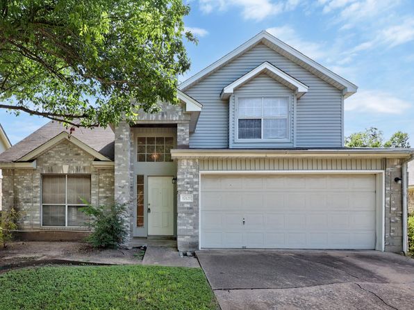 17121 Valley Glen Rd