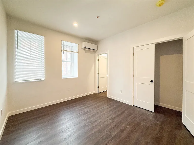 71 Perrin St #1 — Photo 16