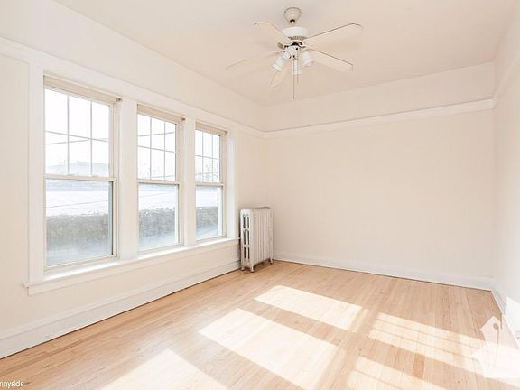 2nd image of 1763 W Sunnyside Ave #1324