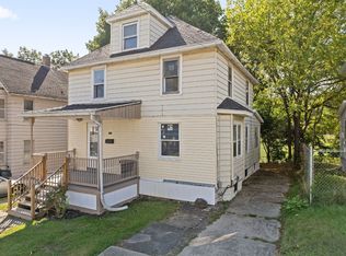 217 Oak Hill Ave, Endicott, NY 13760