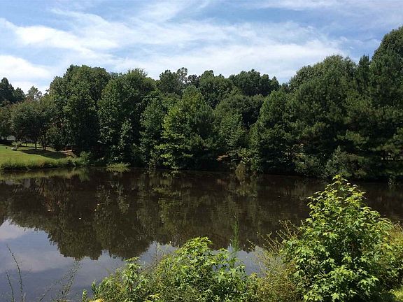 2nd image of 302 Pond Lilly Ct