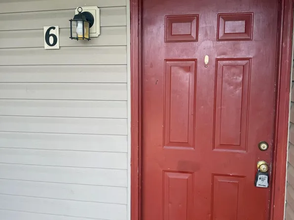 6376 Applecross Ave APT 6, Fayetteville, NC 28304