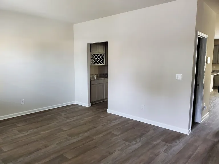 392 Granary Walk — Photo 18