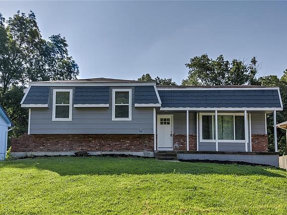 2nd image of 5029 NW Woody Creek Ln