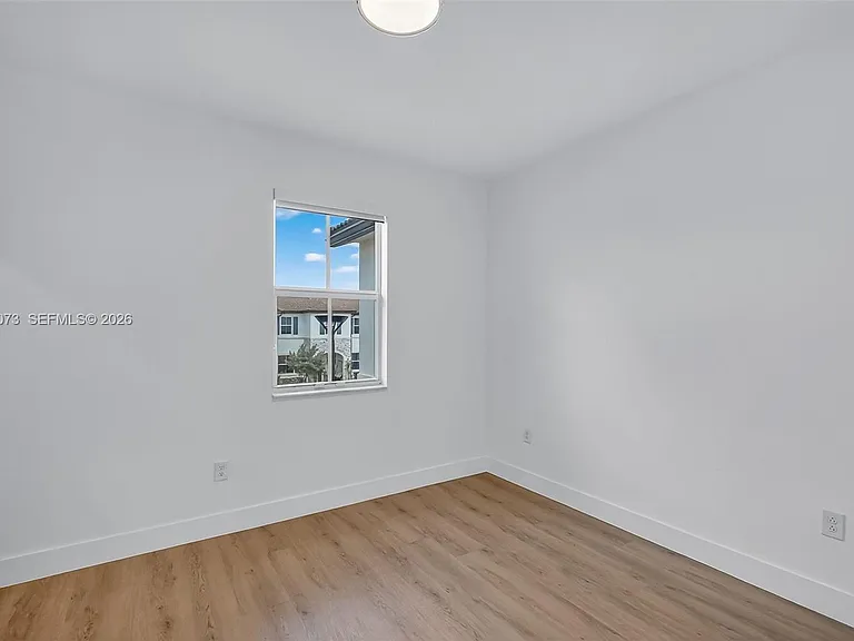 12221 NW 24th Pl — Photo 28