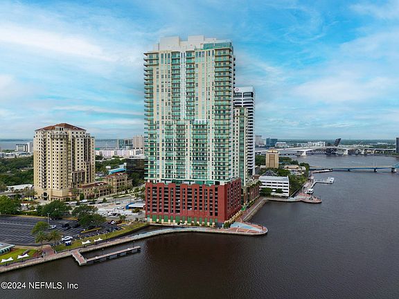 2nd image of 1431 Riverplace Blvd #1-1201