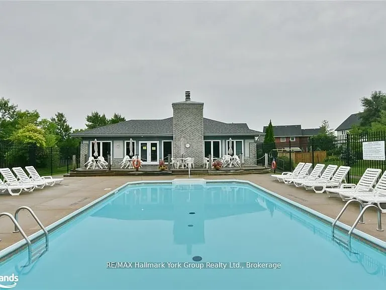 162 Settlers Way #49 — Photo 31