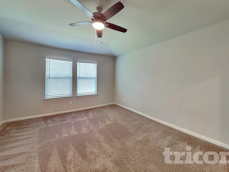 13658 Paxton Blvd — Photo 6