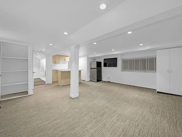 146 Cranbrooke Ave #BSMNT — Photo 1