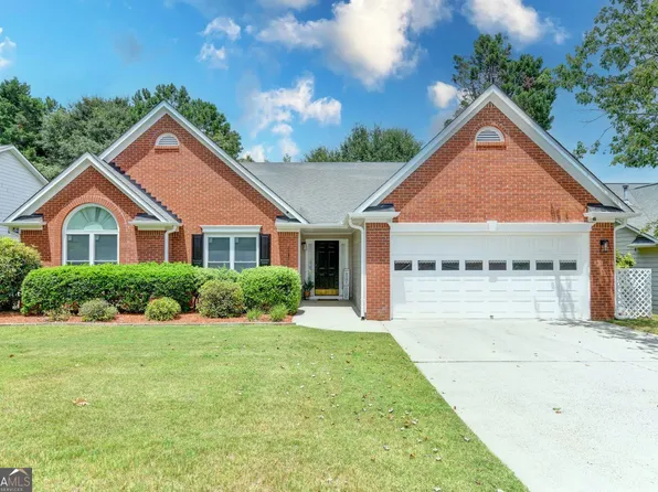 1581 Highland Bluff Ct, Suwanee, GA 30024