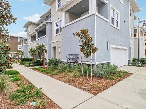 224 Aurora Ln, Pomona, CA 91767