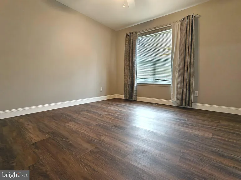 104 Coventry Way — Photo 14