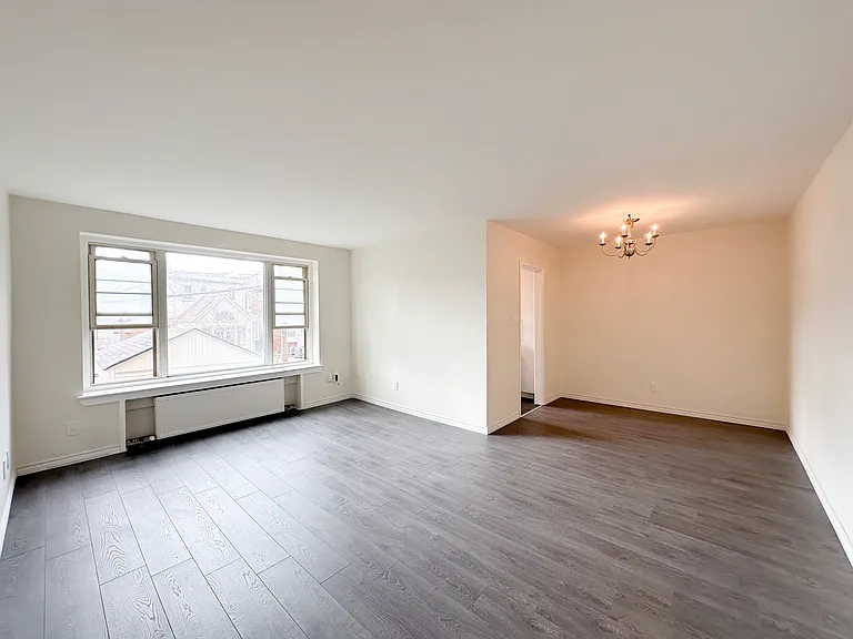 118 Montgomery Ave — Photo 12