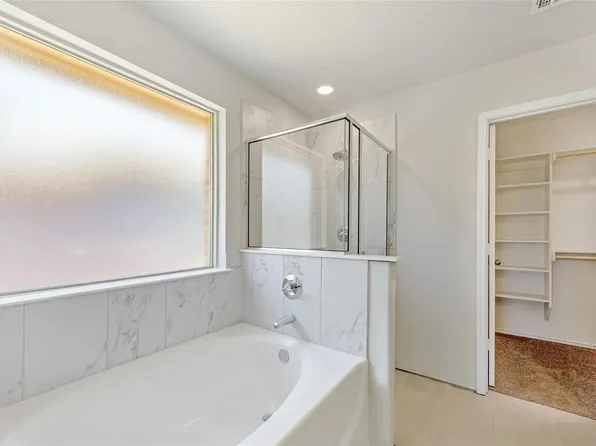 9916 Boxelder Dr, Crowley, TX 76036