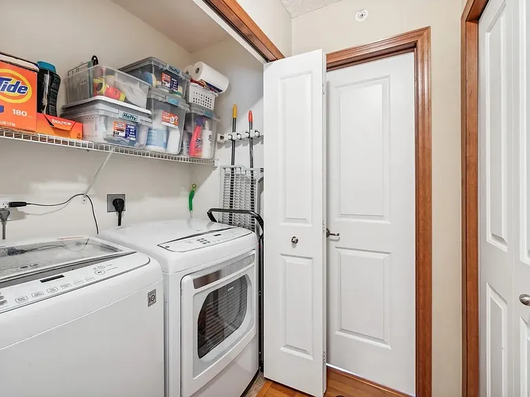5021 Dunkirk Pl N — Photo 9